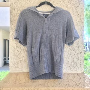 NWOT Tommy Hilfiger Short-Sleeve Hoodie